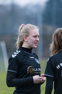 Bild 205 - B-Juniorinnen SV Henstedt Ulzburg - Holstein Kiel : Ergebnis: 0:1